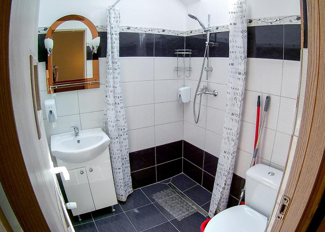 Nice & Cozy Apartments Timisoara Esterno foto
